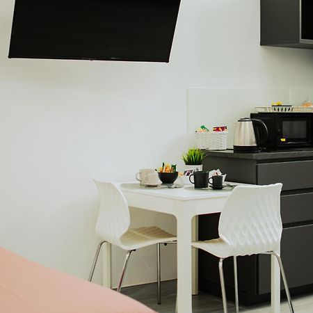 Hotel Anema Sweet à Naples Extérieur photo